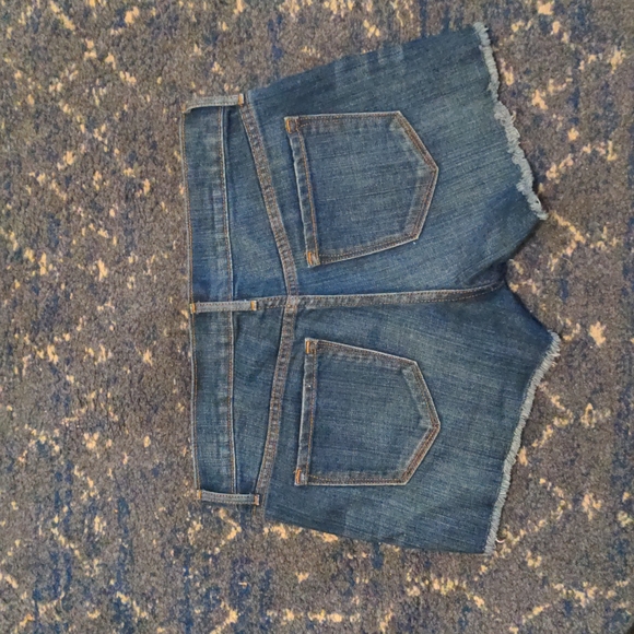 Old Navy Diva Shorts - Picture 3 of 4